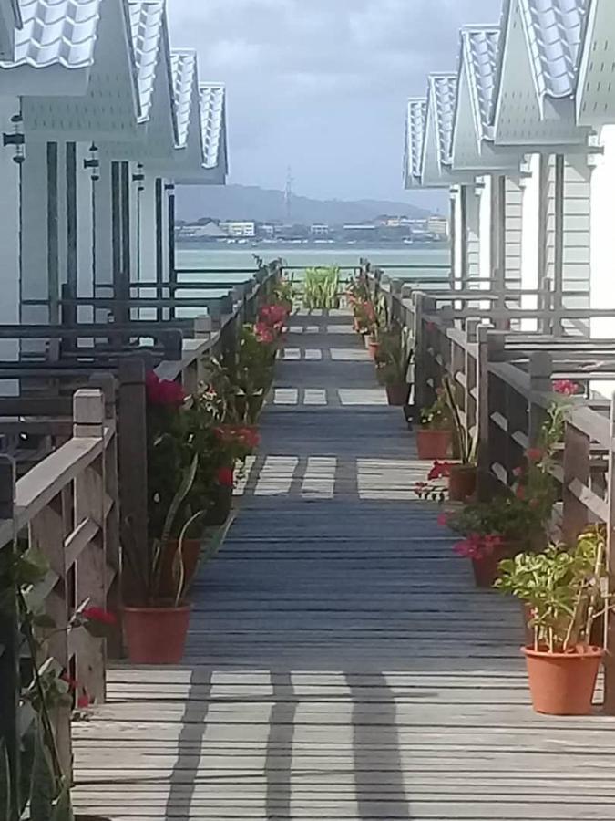 Shun Shun Water Bungalows Ξενοδοχείο Semporna Εξωτερικό φωτογραφία